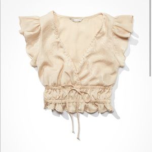 AE Cropped Flutter Sleeve Blouse